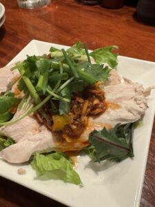 隠れ家的名店　本日は大山鶏使用