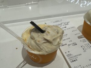 結構、行列!まだまだ暑い日の嗜好品!!