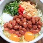 お好み焼きに、、、金時豆⁈