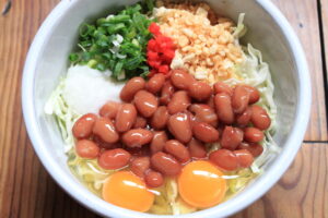 お好み焼きに、、、金時豆⁈