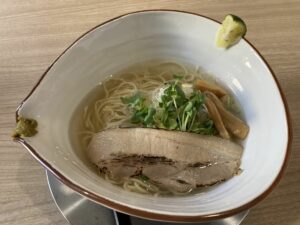 祝1周年徳島ラーメンじょない?ラーメン⁈