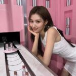 『TWICE SARA』ラルフローレン点灯式