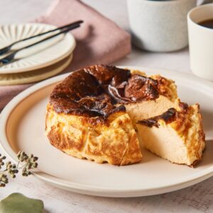 本当は教えたくない!豆腐とヨーグルトでずっしり超濃厚なチーズケーキ【糖質オフ/グルテンフリー】
