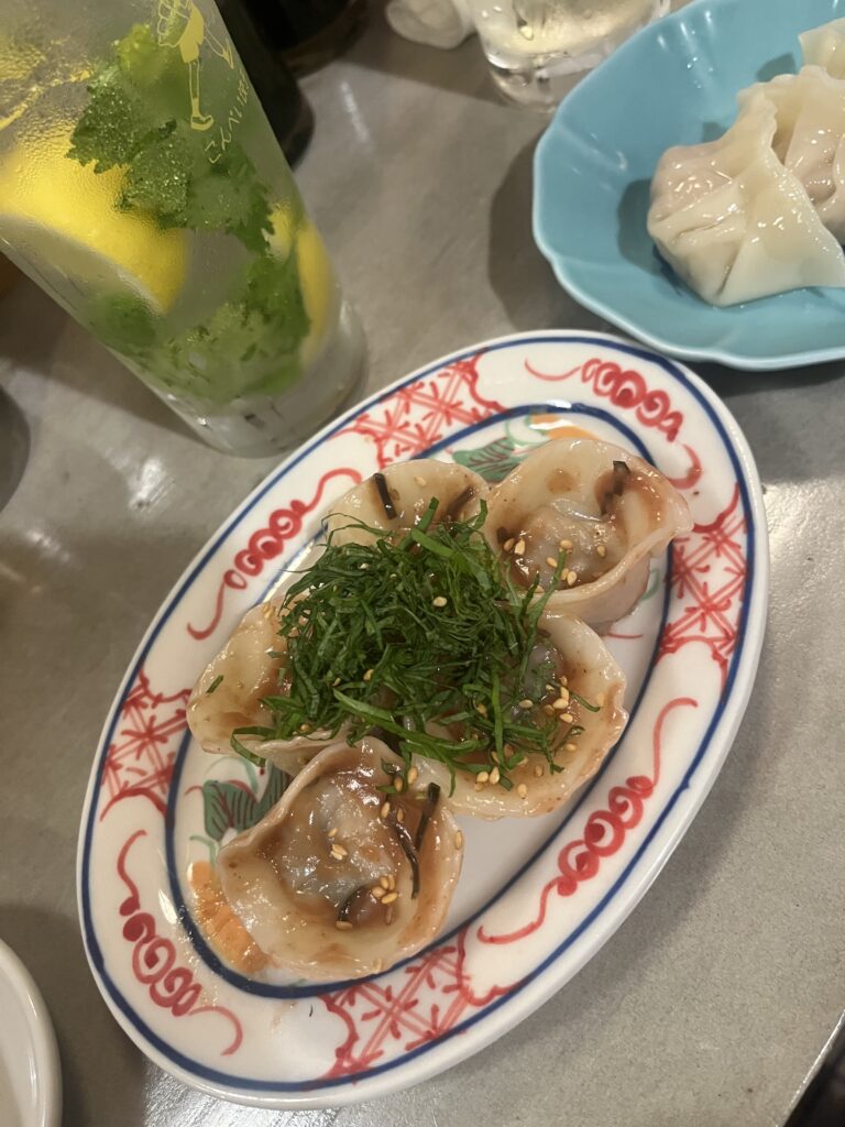 東長崎・こんぺい餃子の梅和え大葉餃子