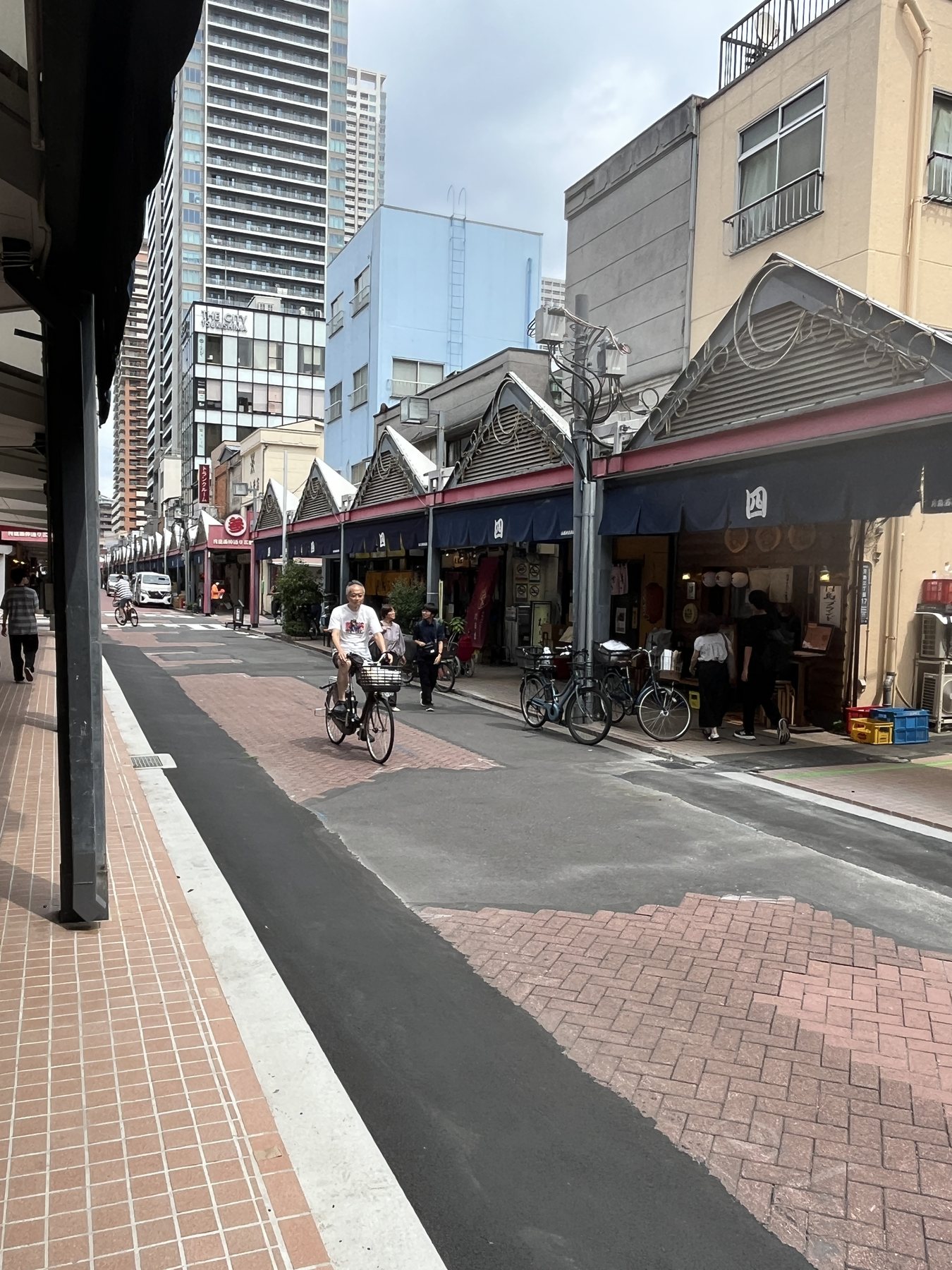 月島西仲通り商店街