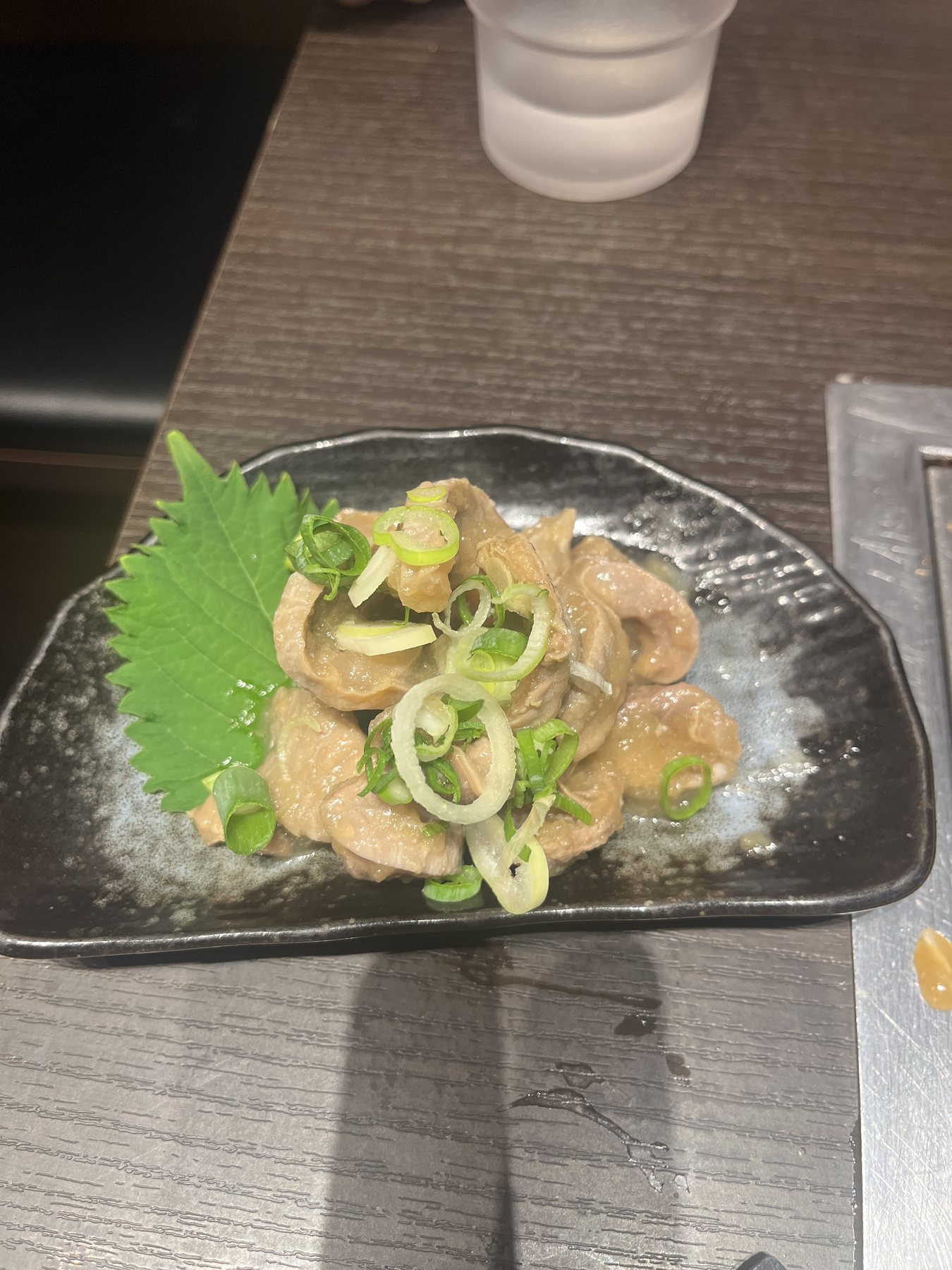 竹の子で注文したねぎがのった砂肝料理