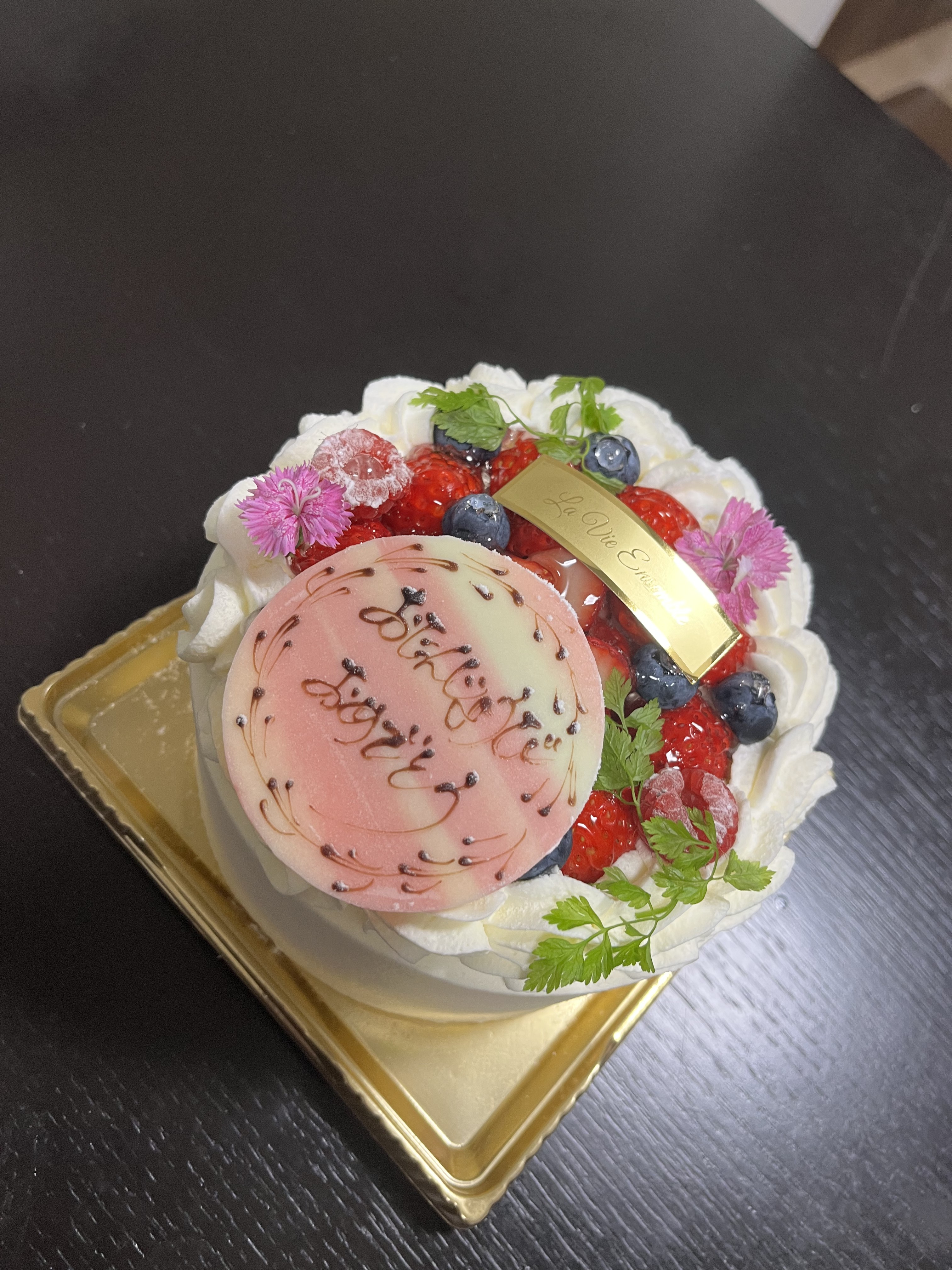 La Vie Ensembleのデコレーションケーキ上から見た様子
