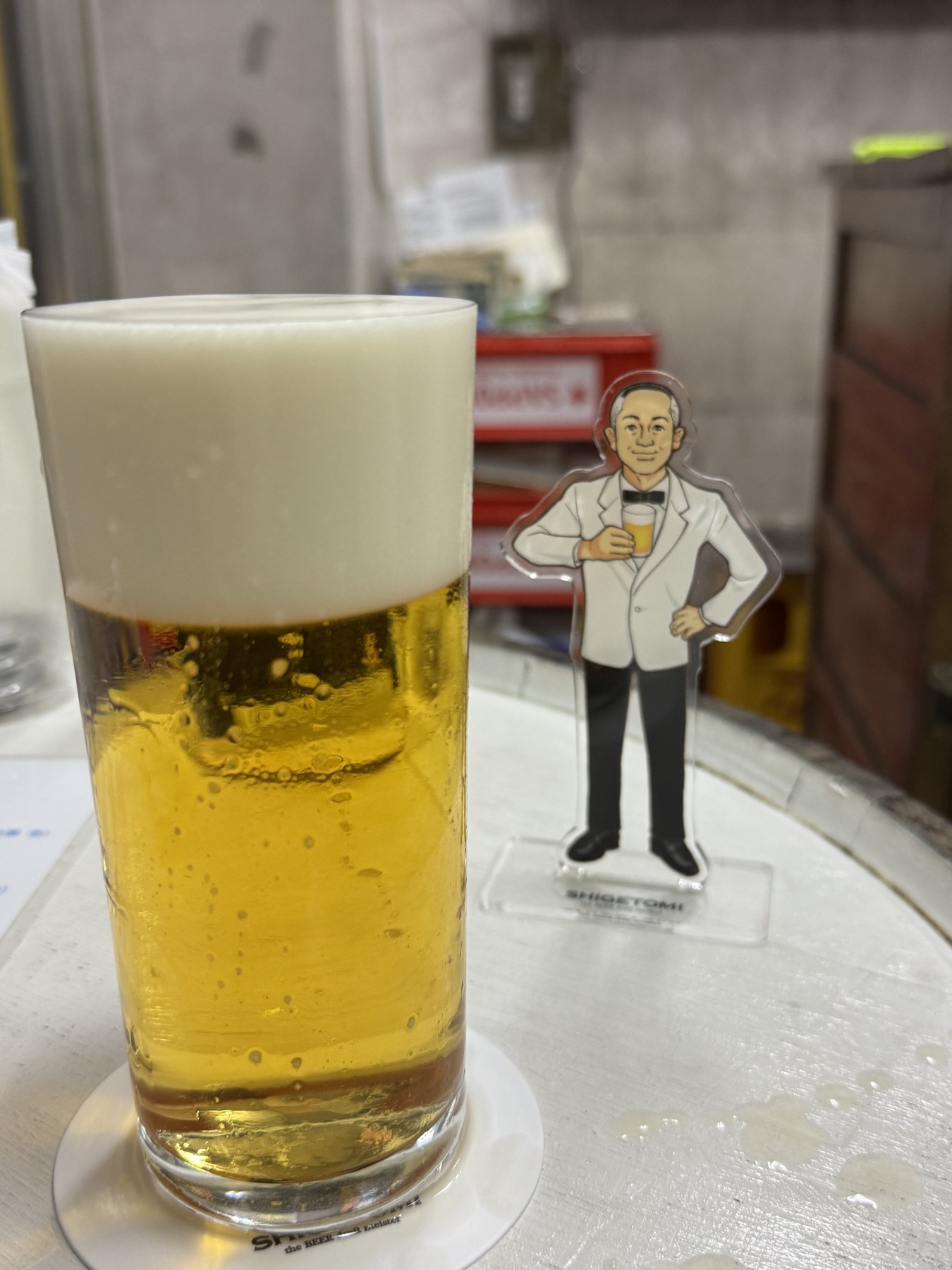 【広島・銀山町】同じビールが注ぎ方で別物!?「ビールスタンド重富」17〜19時・2杯限定の麦酒体験