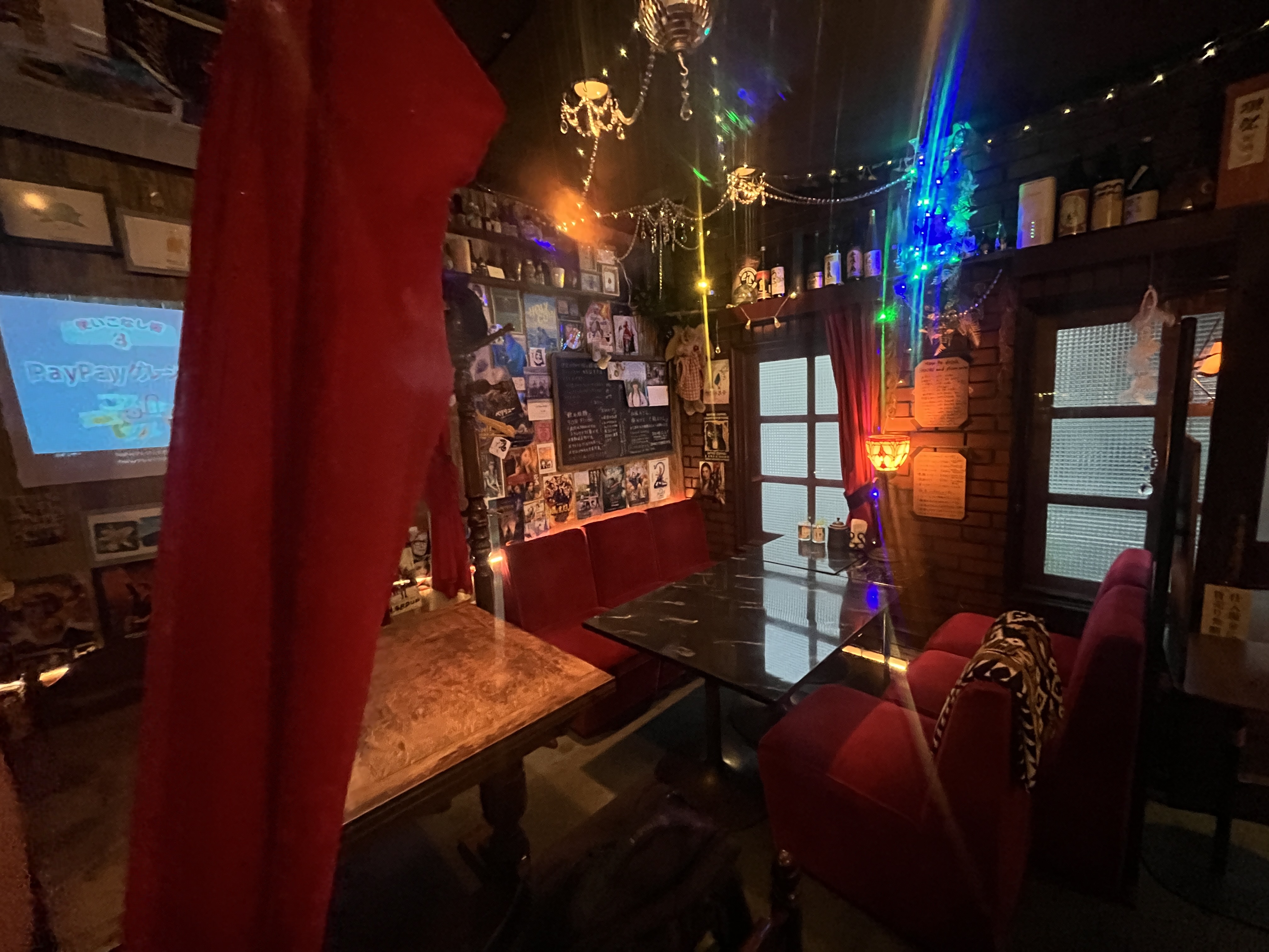 東京焼酎＆梅酒Bar九の店内席