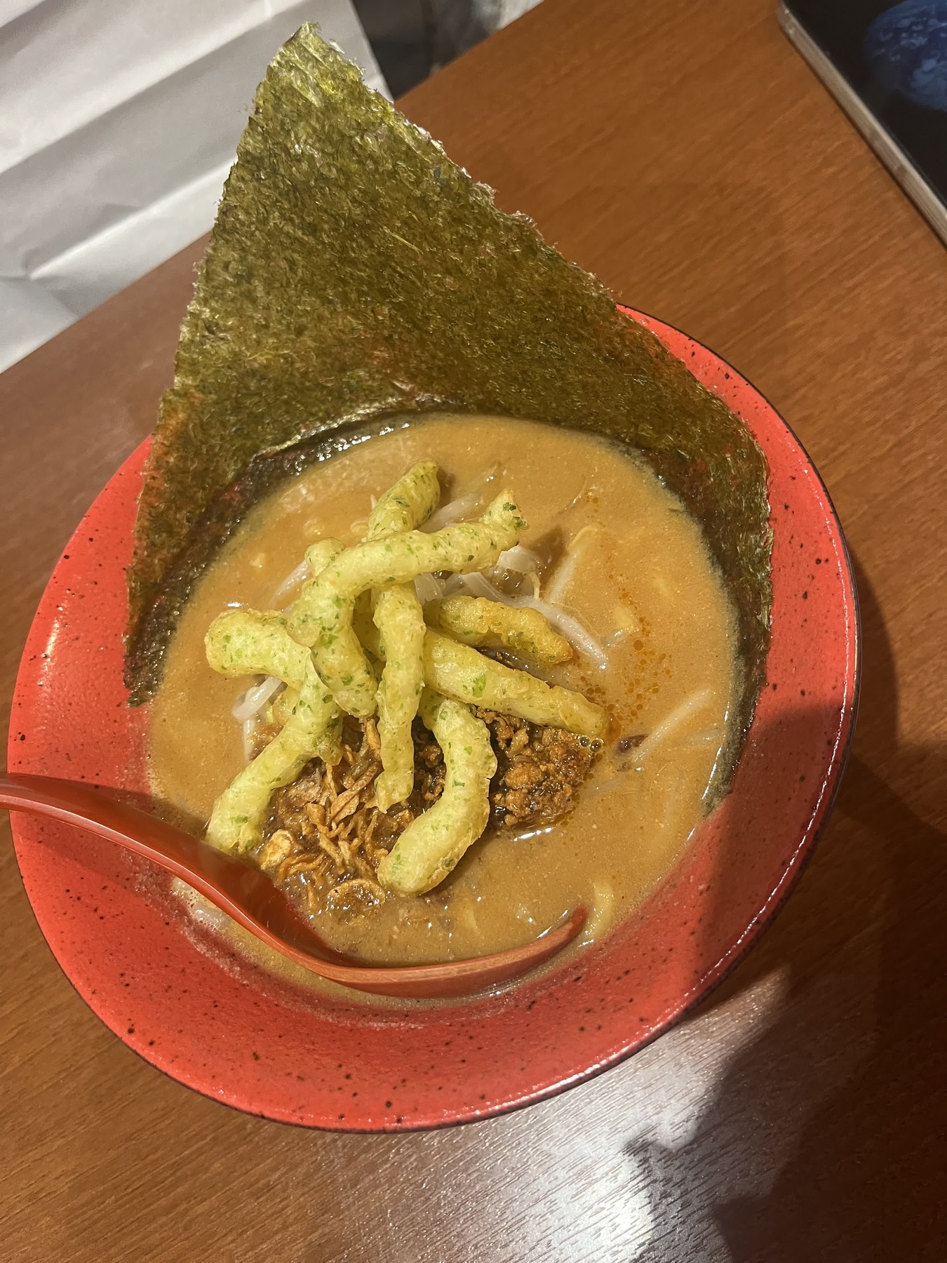 麺場田所商店池袋東店の瀬戸内麦味噌系ラーメン