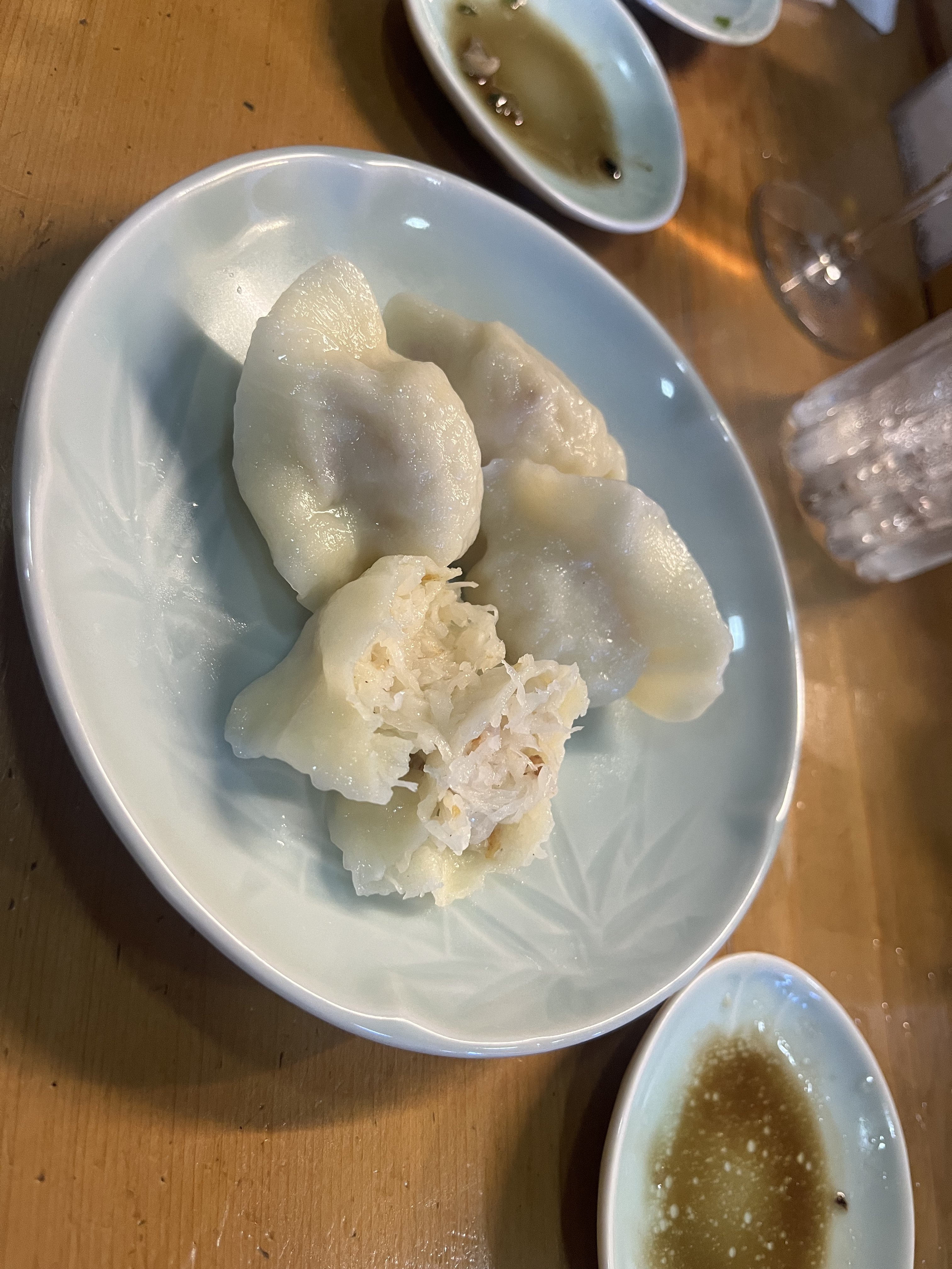 吉春の大根と干しエビの水餃子