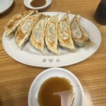 【神田】創業70年以上の大衆酒場「鶴亀」へ！自家製焼き餃子・ニラ玉・焼きビーフンを満喫