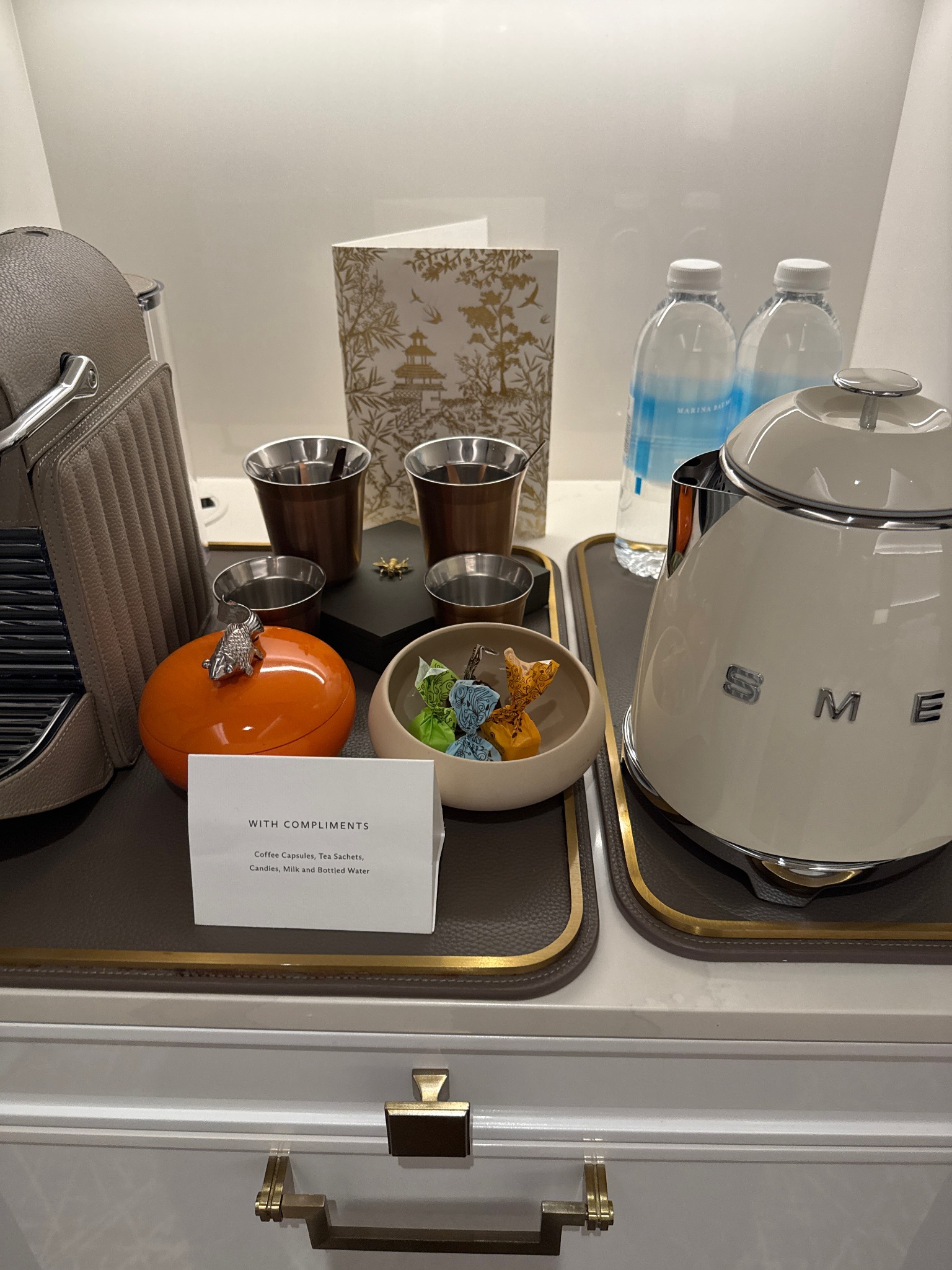 マリーナベイサンズ客室のコーヒーとドリンク設備