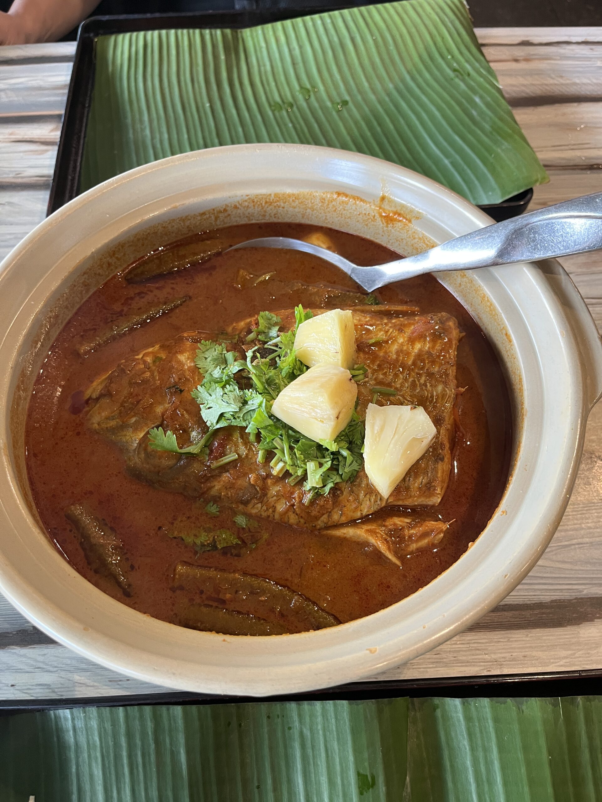 Muthu's Curryのフィッシュヘッドカレー