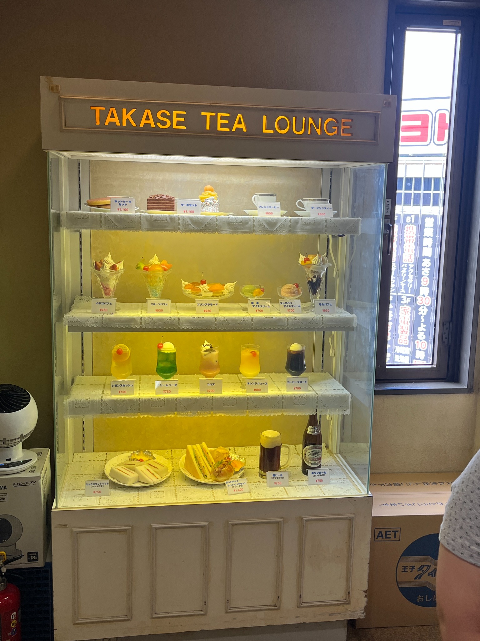 タカセ9階の食品サンプルケース