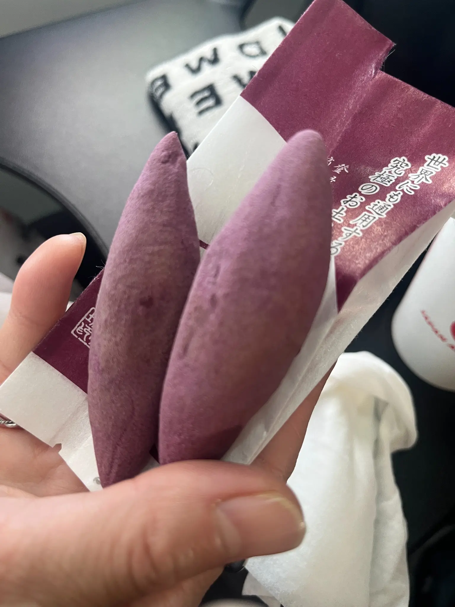 【徳島土産】鳴門っ娘を阿波おどり空港で購入|本物の芋そっくり!徳島らしさNo.1級